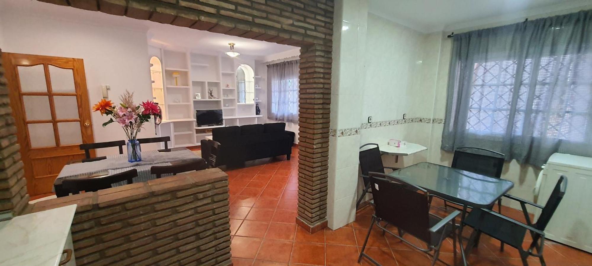 Uf Holiday House مالقة المظهر الخارجي الصورة