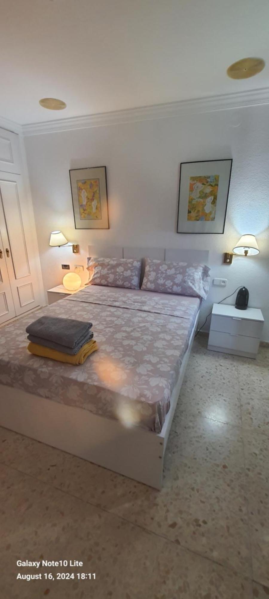 Uf Holiday House مالقة المظهر الخارجي الصورة