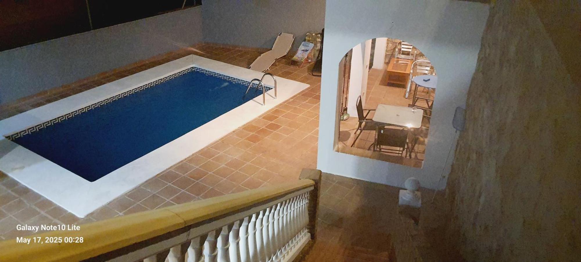 Uf Holiday House مالقة المظهر الخارجي الصورة